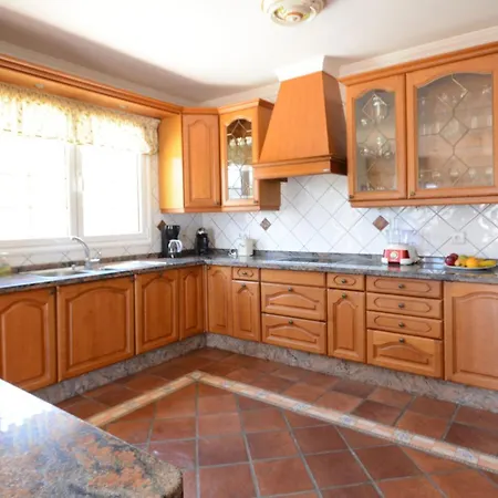 Monte Leon Вилла *