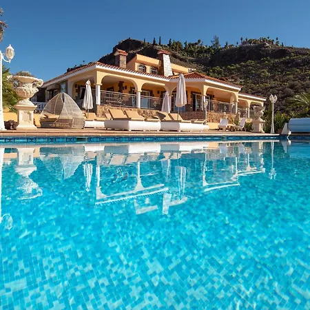 Monte Leon Вилла Сан-Бартоломе